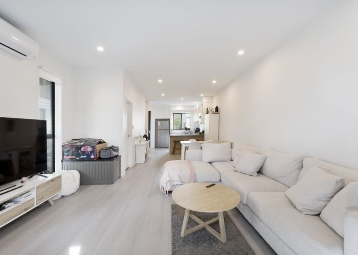  at 43B Fitzherbert Avenue, West Harbour, Waitakere City, Auckland