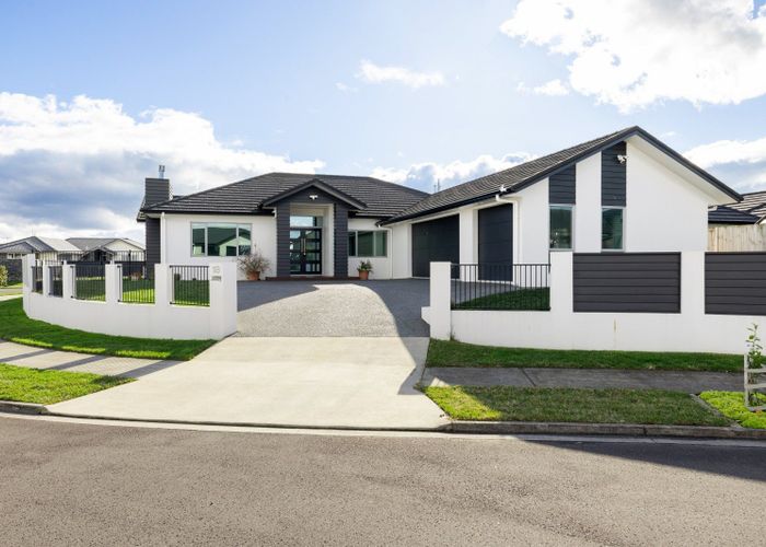  at 18 Batten drive, Flagstaff, Hamilton