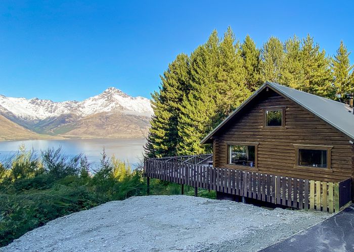  at 8 Corsican Drive, Ben Lomond, Queenstown
