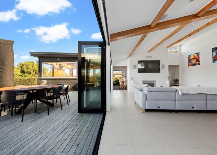  at 17 Wainoni Heights, Greenhithe, North Shore City, Auckland