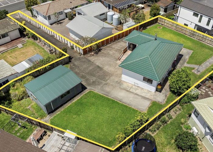  at 30 Granville Drive, Massey, Auckland