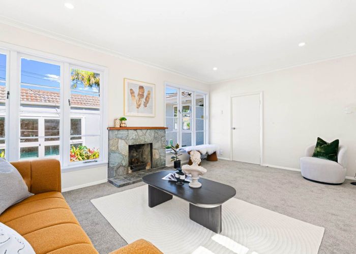  at 1/31 Alma Road, Milford, Auckland