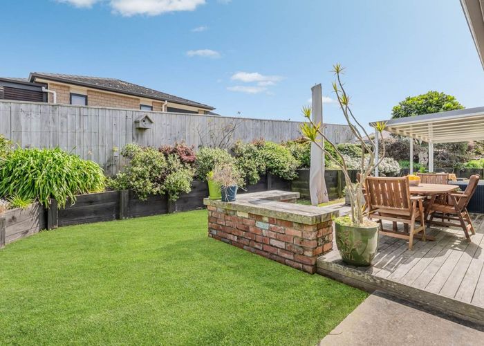  at 25 Weatherly Drive, Beachlands, Auckland