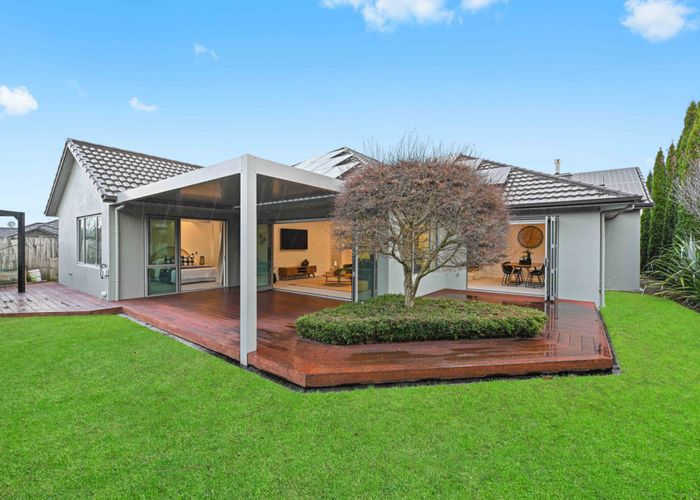  at 11 Bree Place, Flagstaff, Hamilton