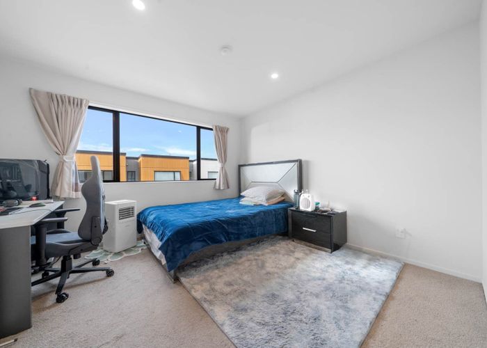  at 16 Fantail Place, Avondale, Auckland City, Auckland