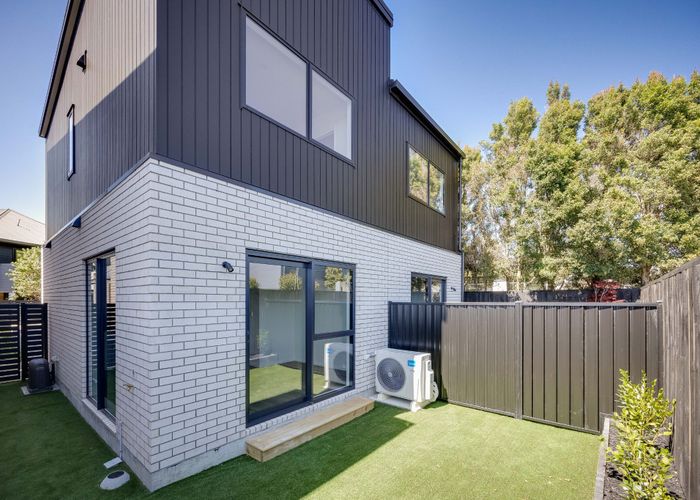  at 96 Bluebird Crescent, Unsworth Heights, North Shore City, Auckland