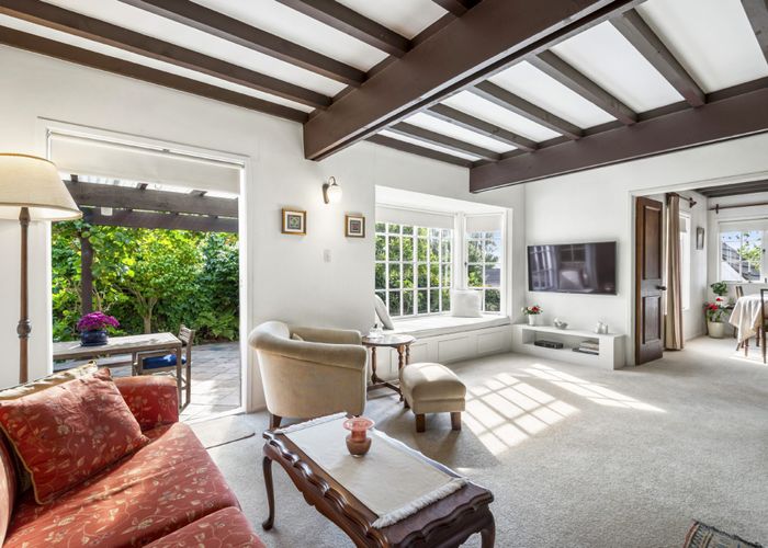  at 6B Elderwood Lane, Belmont, North Shore City, Auckland