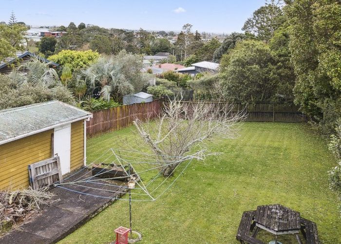  at New Lynn, Waitakere City, Auckland