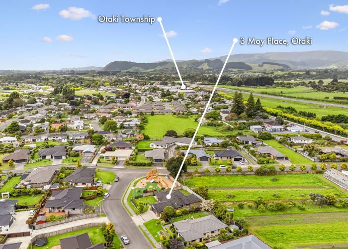  at 3 Moy Place, Otaki