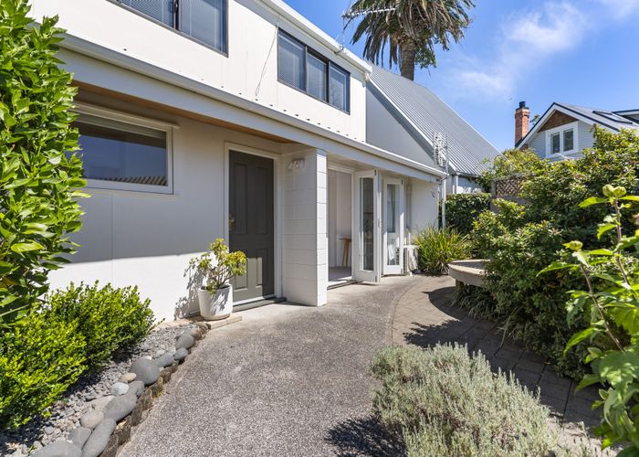  at 13/53 Vauxhall Road, Devonport, North Shore City, Auckland