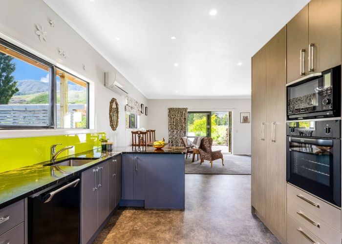  at 123 Flux Road, Mangaroa, Upper Hutt