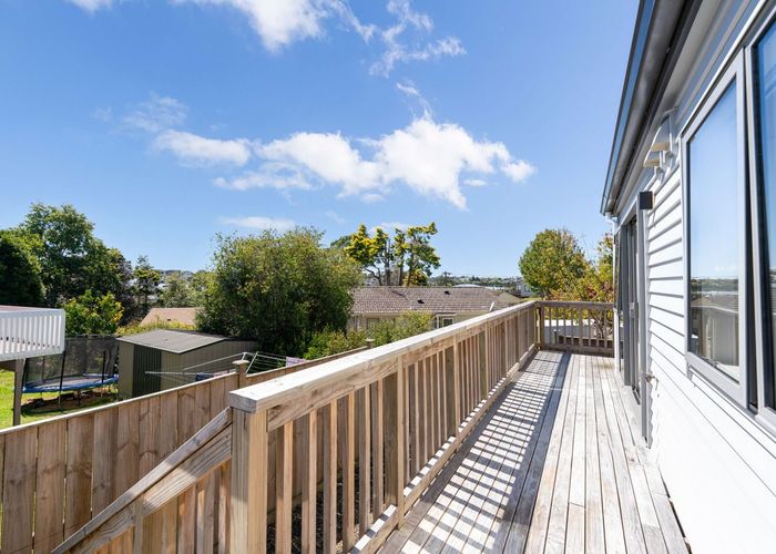  at 7/11 Celeste Place, Totara Vale, North Shore City, Auckland