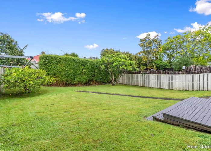  at 17 Kensington Avenue, Mount Eden, Auckland City, Auckland