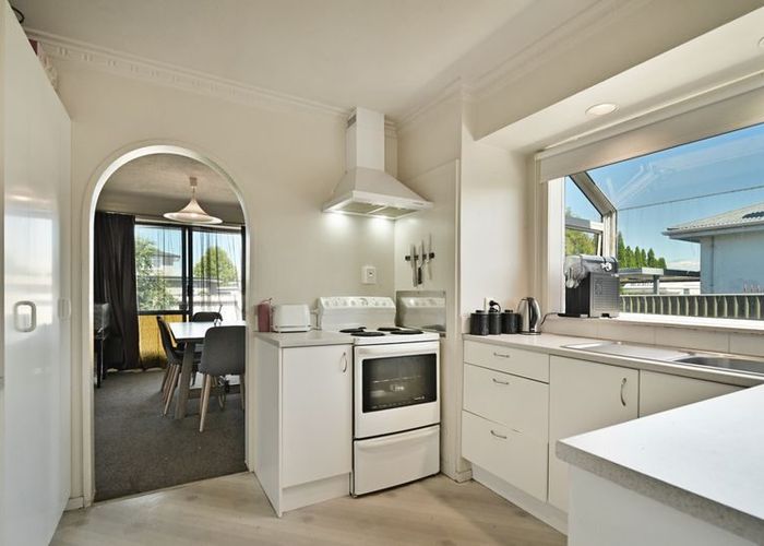  at 916 Lawrence Street, Akina, Hastings, Hawke's Bay