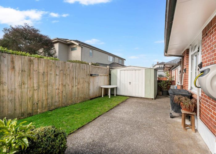  at 1/105A Wheturangi Road, Greenlane, Auckland City, Auckland