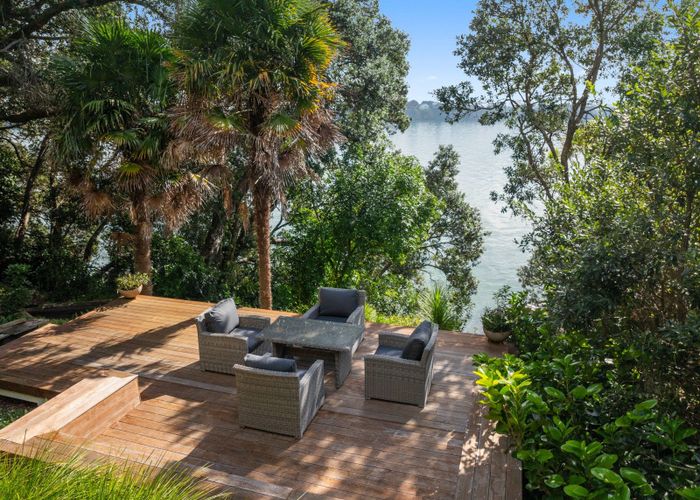  at 54 Stanley Point Road, Devonport, North Shore City, Auckland