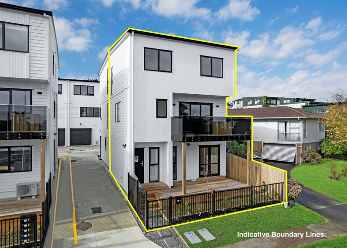  at Lot 3/24 Aberfeldy Avenue, Highland Park, Manukau City, Auckland