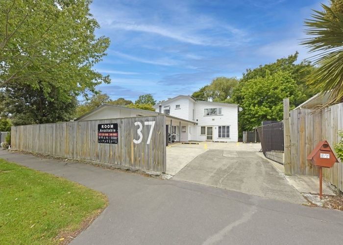 For sale 37 Parkstone Avenue, Ilam, Christchurch City, Canterbury