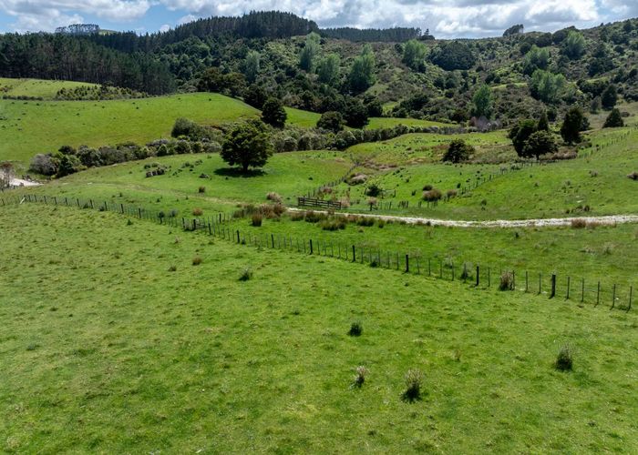  at 334B Komokoriki Hill Road, Makarau, Rodney, Auckland