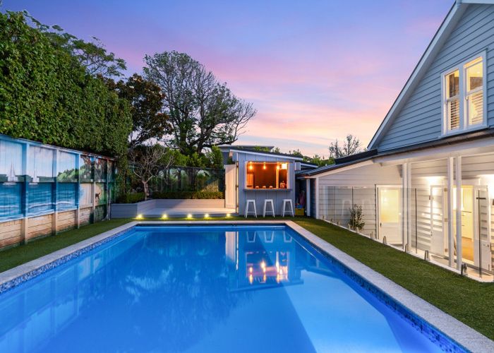  at 6 Russell Street, Devonport, North Shore City, Auckland