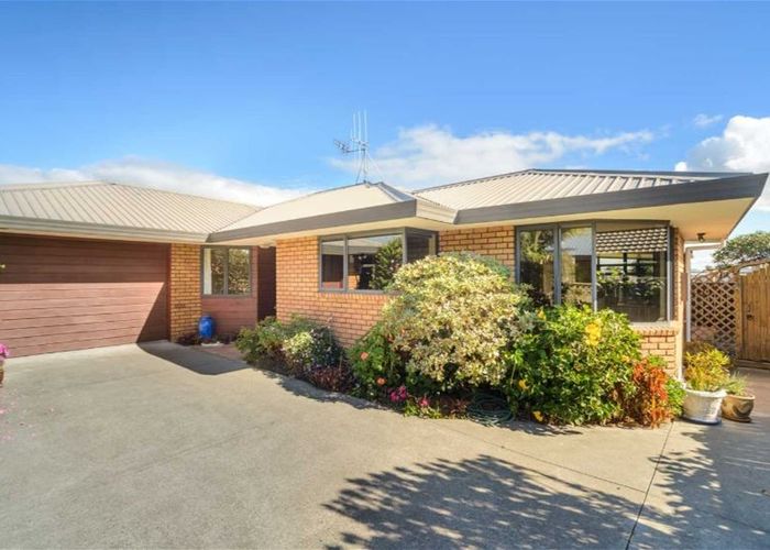  at 34 Beresford Street, Takaro, Palmerston North