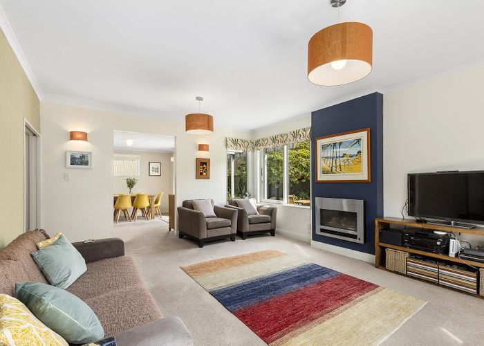 at 10 Hildreth Street, Karori, Wellington