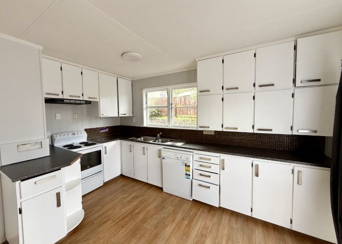  at 17 Amundsen Grove, Stokes Valley, Lower Hutt, Wellington