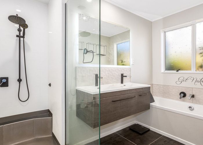  at 12b Bell Street, Tawa, Wellington, Wellington