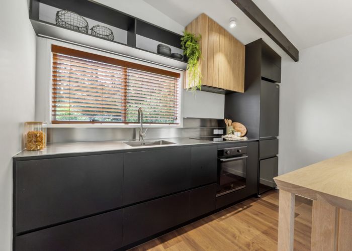 at 8/7 Balmain Road, Birkenhead, North Shore City, Auckland