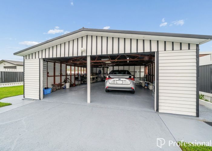  at 27 Frederick Street, Wainuiomata, Lower Hutt, Wellington