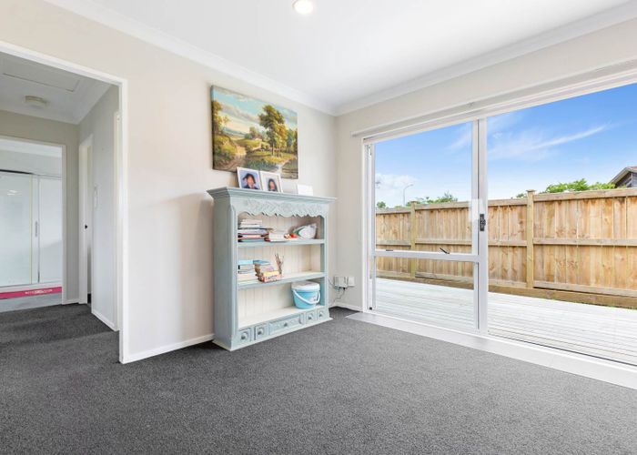  at 7 De Quincey Terrace, Highland Park, Auckland