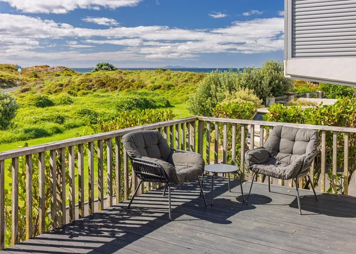  at 1009 Papamoa Beach Road, Papamoa Beach, Tauranga, Bay Of Plenty