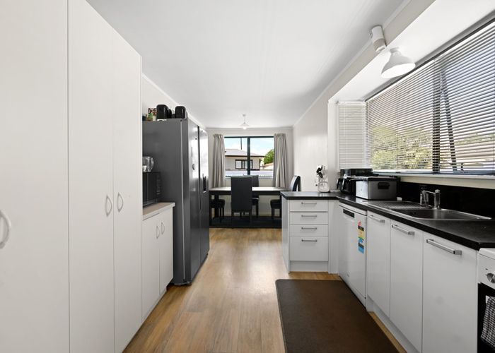  at 207B Clyde Street, Hamilton East, Hamilton, Waikato