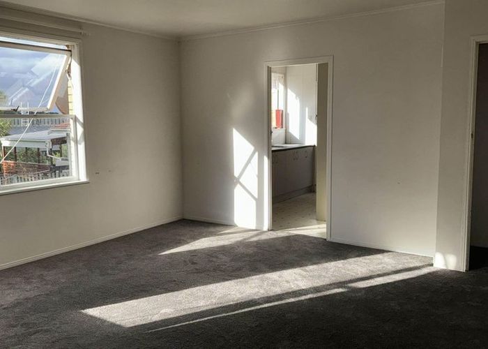  at 3/133 Titirangi Road, New Lynn, Auckland