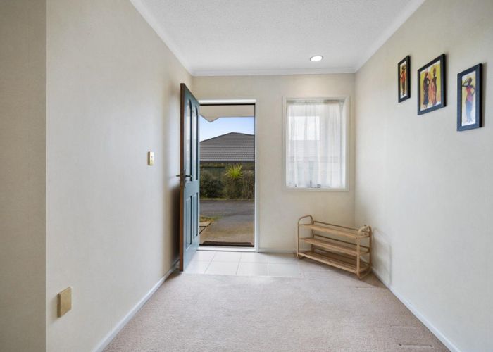  at 8 Shakespeare Way, Kelvin Grove, Palmerston North, Manawatu / Whanganui