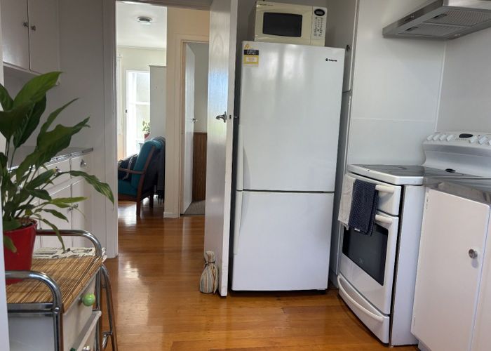  at 4/11 Rustic Ave, Mount Roskill, Auckland City, Auckland