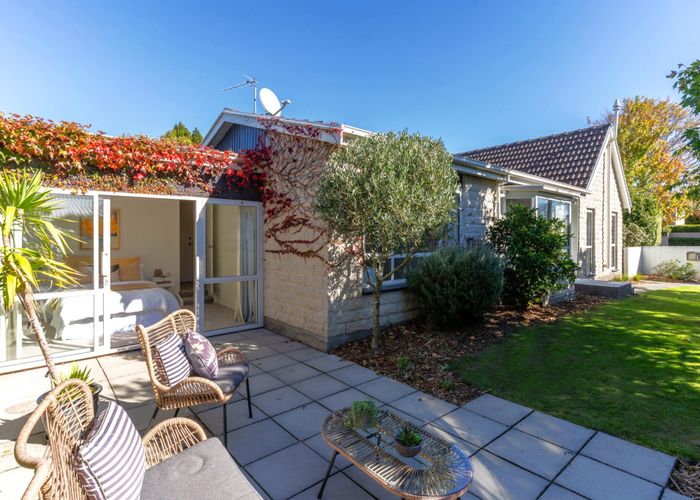  at 36a Stratford Street, Merivale, Christchurch City, Canterbury