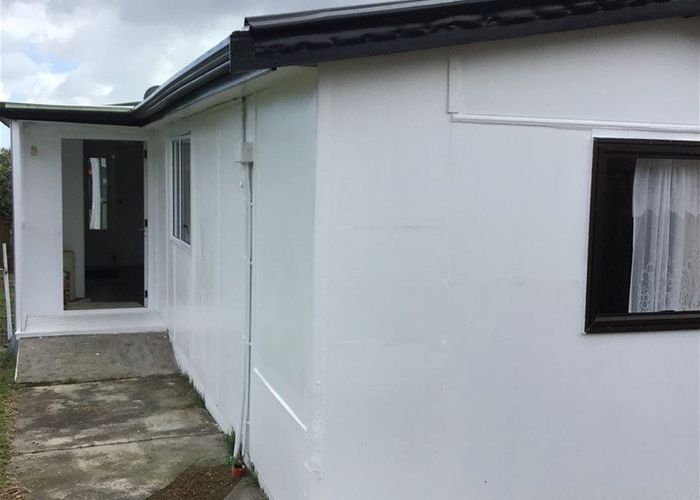  at 205 Hillsborough Road, Hillsborough, Auckland City, Auckland