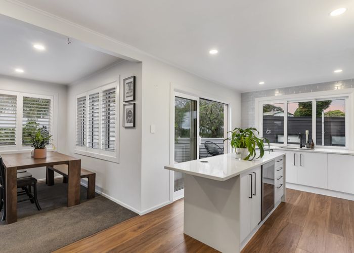  at 18 Apirana Avenue, Glen Innes, Auckland