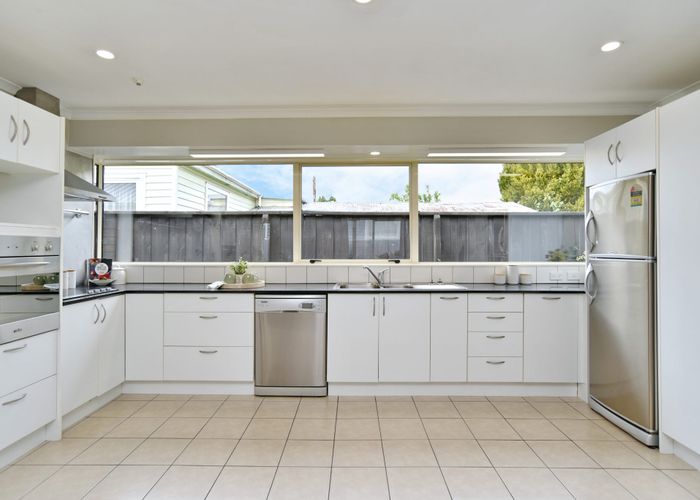  at 13 Dominion Avenue, Spreydon, Christchurch