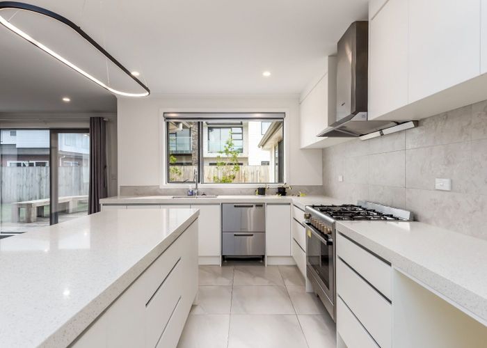  at 14 Sydney Place, Flagstaff, Hamilton, Waikato
