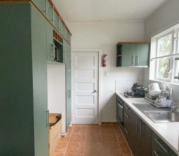  at 8 Freyberg Avenue, Sandringham, Auckland City, Auckland