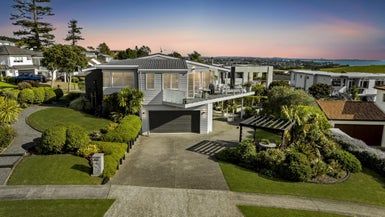  at 12 Omana Heights Drive, Maraetai, Auckland