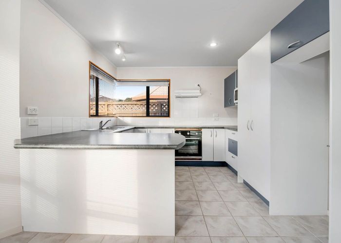  at 10 Angel Way, Stanmore Bay, Rodney, Auckland