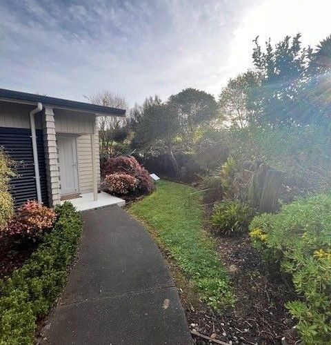  at 223D Apotu Road, Kamo