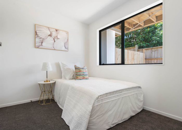  at Lot 5 / 2 Glenbervie Crescent, Massey, Waitakere City, Auckland