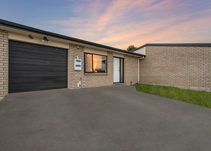  at 14/12A Tironui Station Road East, Papakura, Papakura, Auckland