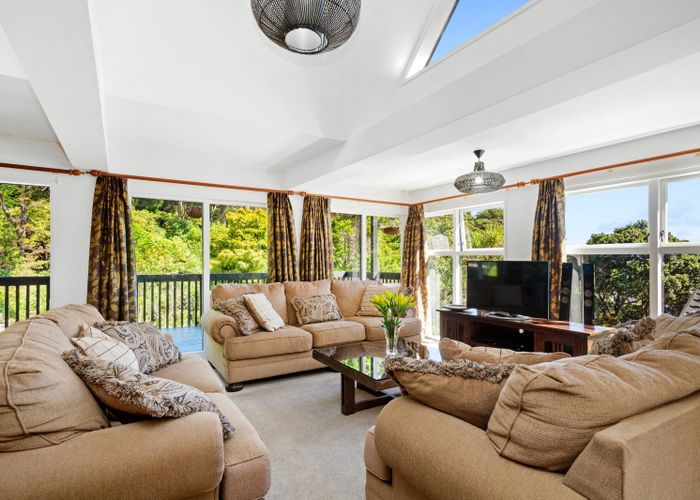  at 3A Whiorau Grove, Lowry Bay, Eastbourne, Lower Hutt, Wellington