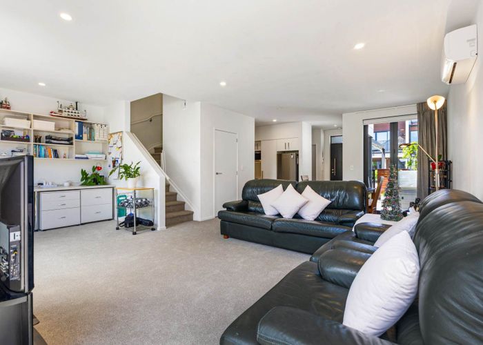  at 21 Gateway Avenue, Beachlands, Manukau City, Auckland