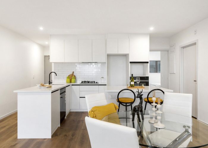  at 2/42a Arthur Street, Ellerslie, Auckland City, Auckland